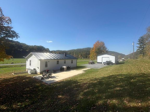 4th image of 8307 Sweet Springs Valley Rd