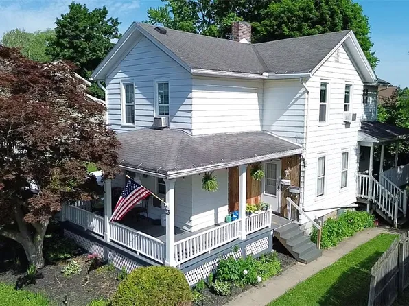 33 Capitol St, Auburn, NY 13021
