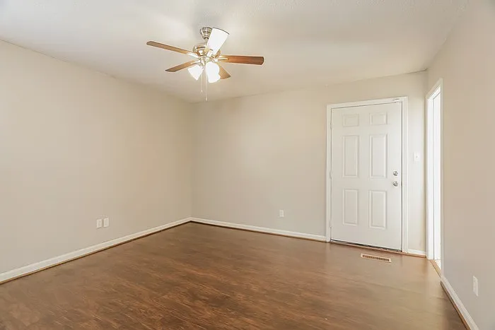 345 Saint John Rd NW — Photo 8