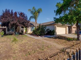 1763 N Milburn Ave, Fresno, CA