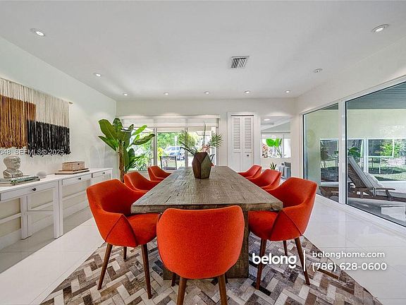 4th image of 7544 SW 78th Ter