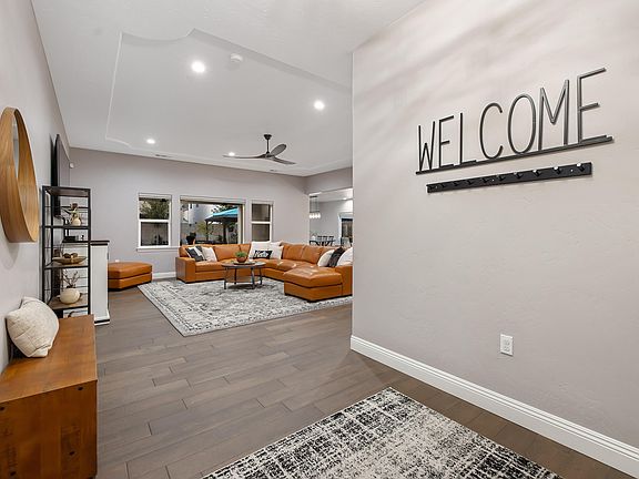 5th image of 3018 E Beech Court