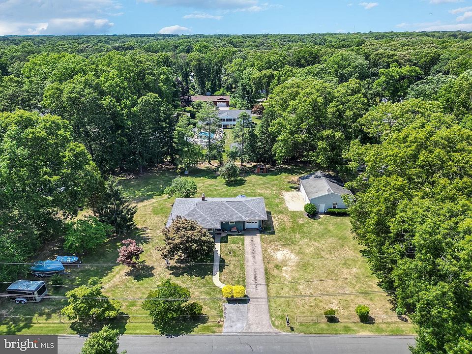 1st image of 8408 Maryland Rd