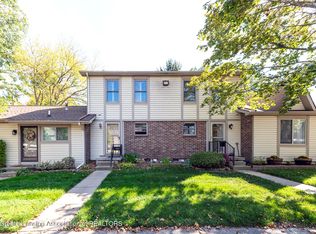 5965 Village Dr, Haslett, MI 48840
