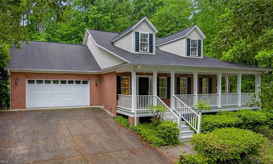 1st image of 112 Smith Branch Ct