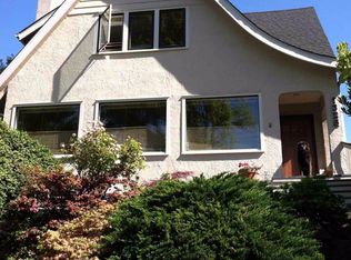 1326 NE 68th St, Seattle, WA 98115