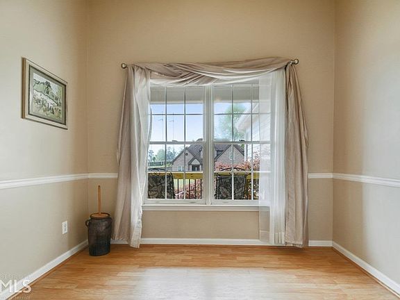 4th image of 880 Cline Petty Way #0
