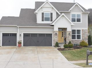 1625 Wellington Woods Dr, Eureka, MO 63025