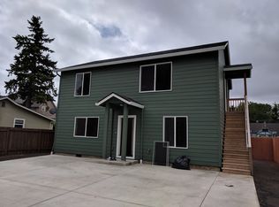 1213 W 25th St, Vancouver, WA 98660