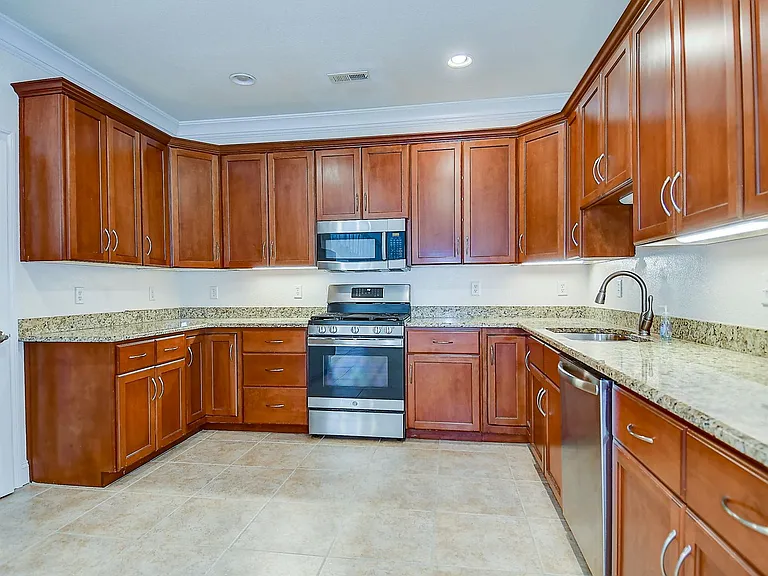 2224 W Berrie Cir — Photo 21
