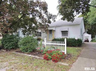 1411 27th Ave, Moline, IL 61265