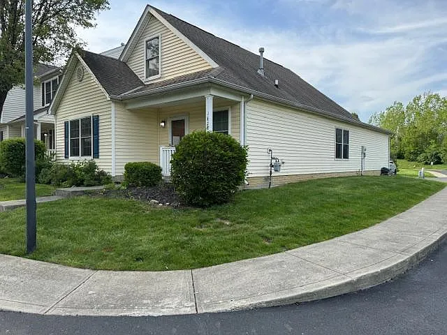 1628 Electra St — Photo 1