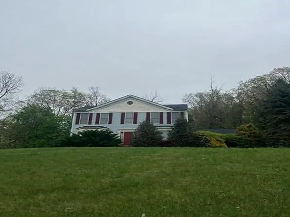 1 Mountain Ridge Rd, Oxford, NJ 07863