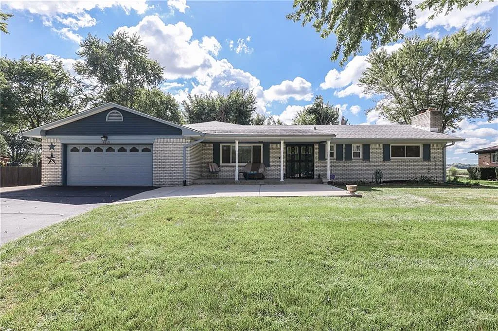 6145 Witt Ct photo 1