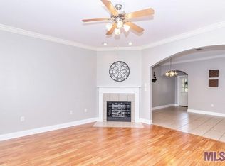 4000 McHugh Dr #51, Zachary, LA 70791