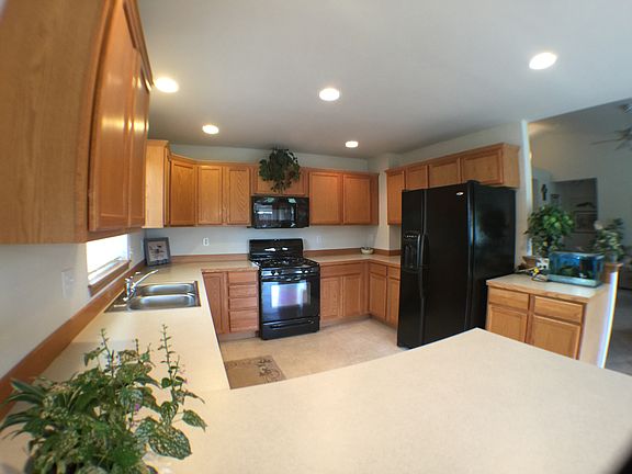 5th image of 1427 NW Kathleen Dr