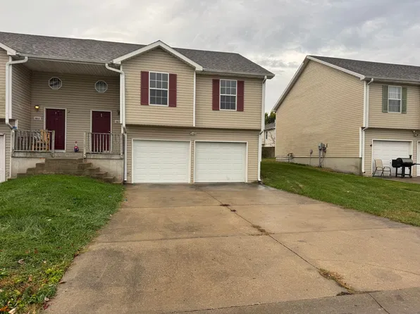 1403 Holly Hock Dr, Cameron, MO 64429