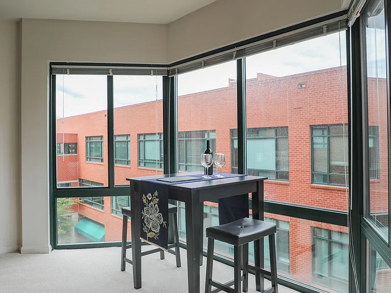 Large Windows and Views