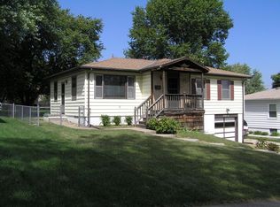 3306 S 90th St, Omaha, NE 68124