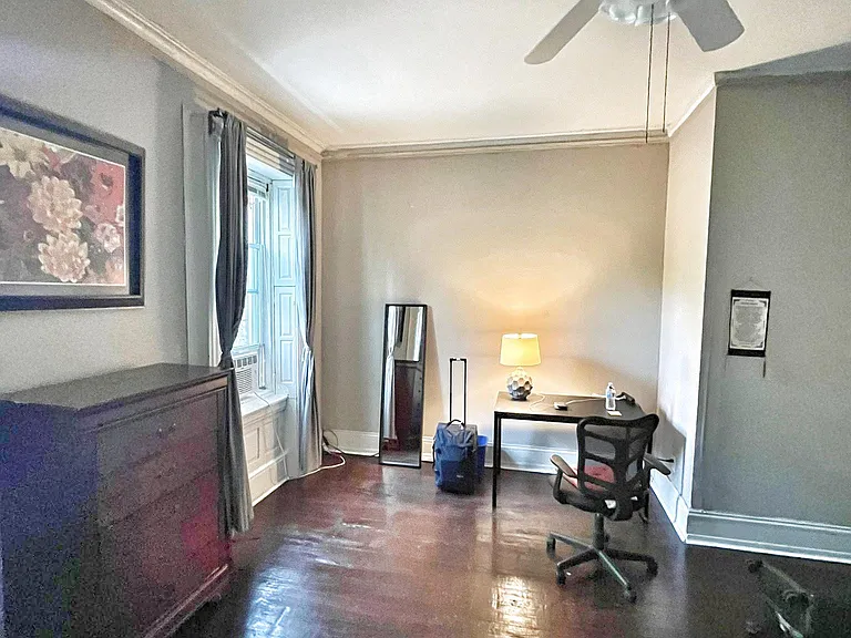 322 S 42nd St #2 — Photo 2