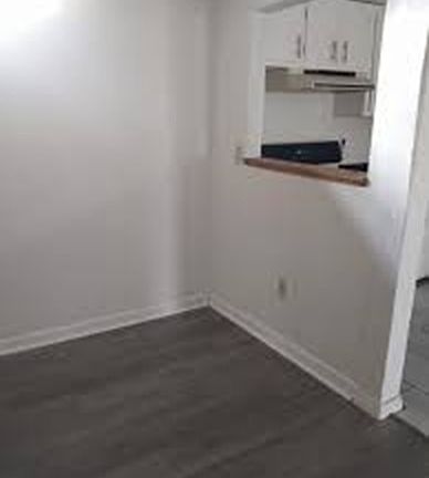 3rd image of 1610 7th Ave S #1