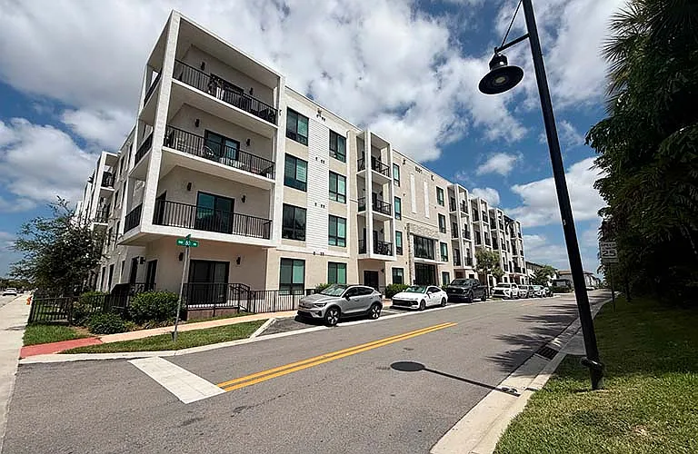 8001 NW 41st St #F-207 — Photo 1