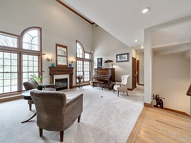 12160 Dragoon Trl, Mishawaka, IN 46544 | Zillow