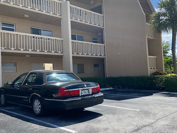 3rd image of 6770 Royal Palm Blvd APT 214L