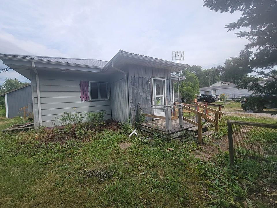 1st image of 5180 Center St
