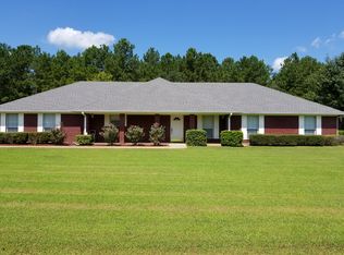 325 Oden Dr, Waskom, TX 75692