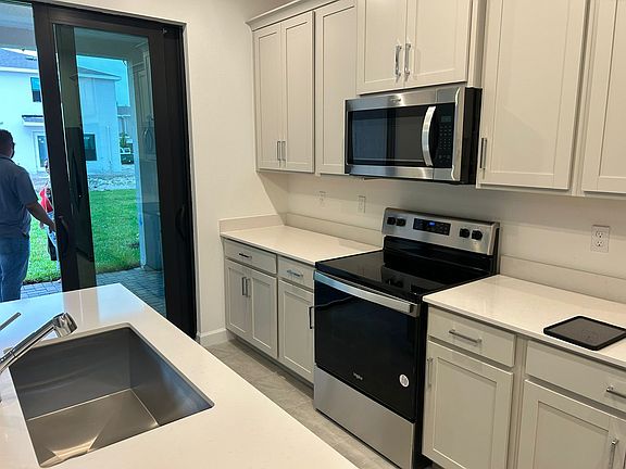 Kitchen 3