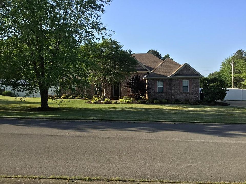 1st image of 103 Woodridge Dr