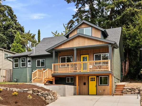 8328 SW 9th Ave, Portland, OR 97219