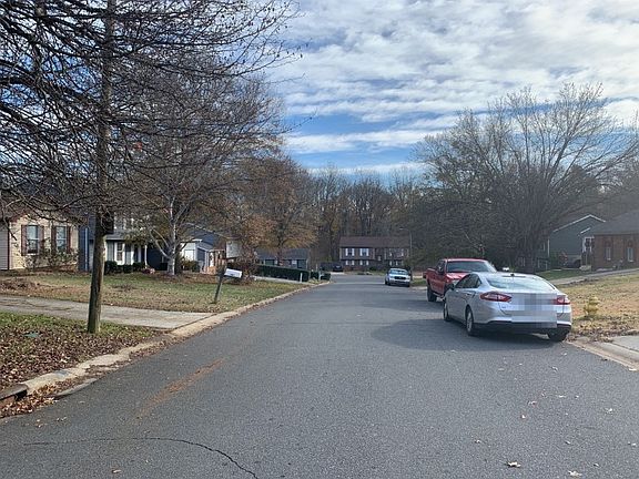 4th image of 5933 Sunrise Ct