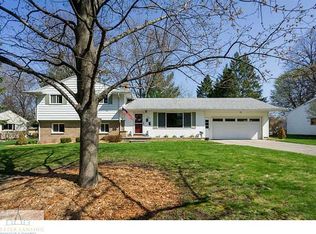 1020 Darlington Ave, East Lansing, MI 48823