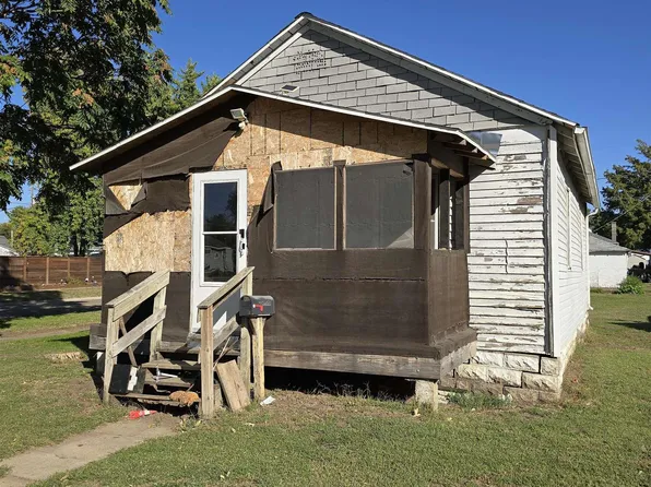 2737 Avenue O, Fort Madison, IA 52627