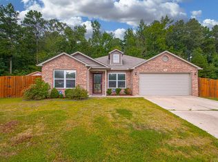 306 Crossing Ct, Bryant, AR 72022