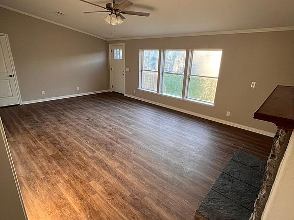 4th image of 3615 Woodcock St