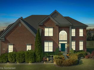 1754 Bristol Dr, Milford, MI