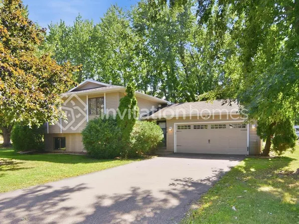 578 Witt Ct, Vadnais Heights, MN 55127