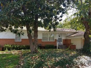 114 Leighton Dr, Terrell, TX 75160