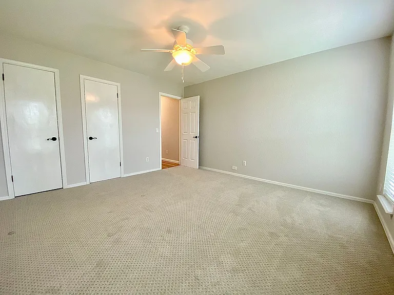 913 Rolling Hills Ter — Photo 18