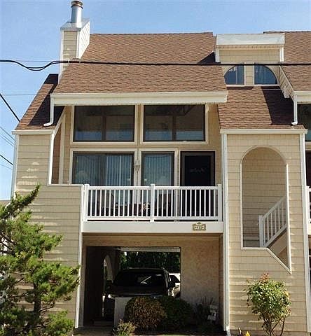 1st image of 411 34th St #1