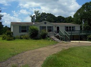 2158 E Fernwood Rd, McComb, MS 39648