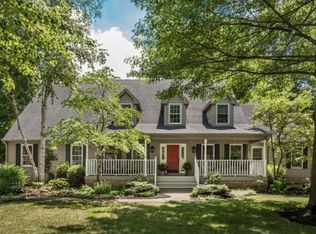 11135 Clarkston Rd, Zionsville, IN 46077