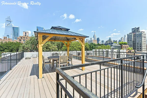 Rented by Fernando Branco Realty LLC | media 23