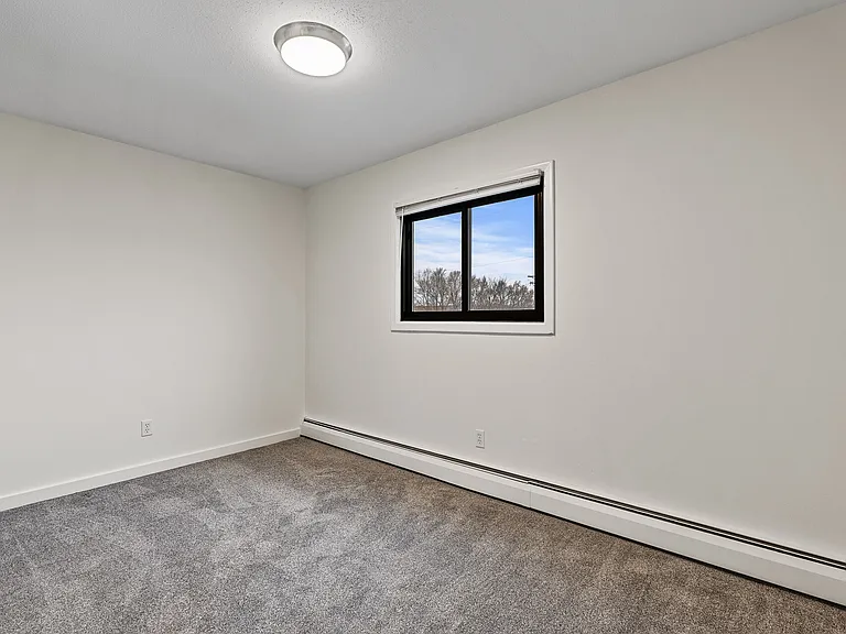 4750 Central Ave NE #25 — Photo 19