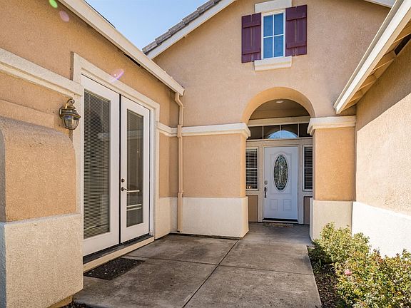 3rd image of 4612 Windsong St