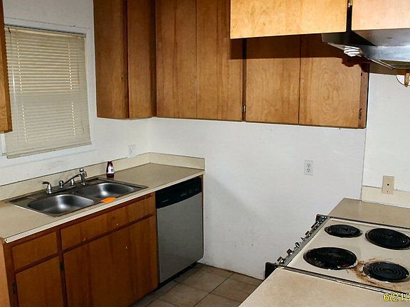 5th image of 625 168th St S