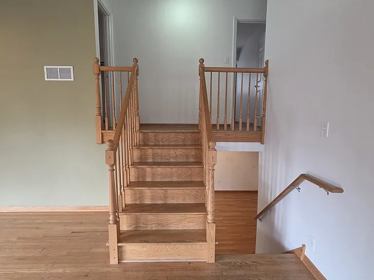 8418 W Crain St — Photo 28